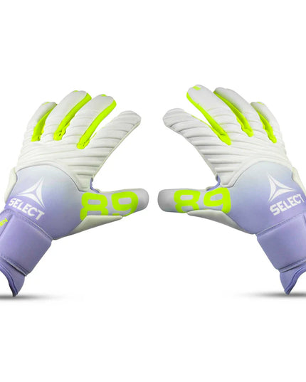 89 Women V26 Keeperhanske